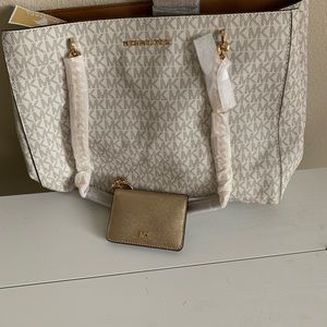 Michael kors shoulder bag